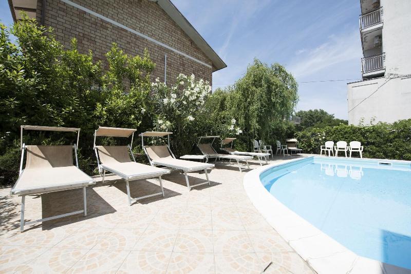Hotel Settebello B&B تْشيزيناتيكو المظهر الخارجي الصورة