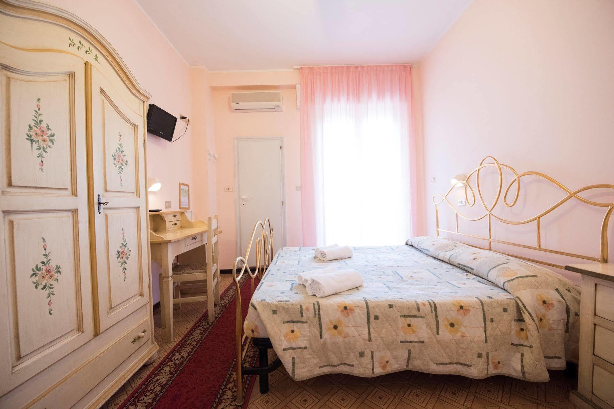 Hotel Settebello B&B تْشيزيناتيكو المظهر الخارجي الصورة