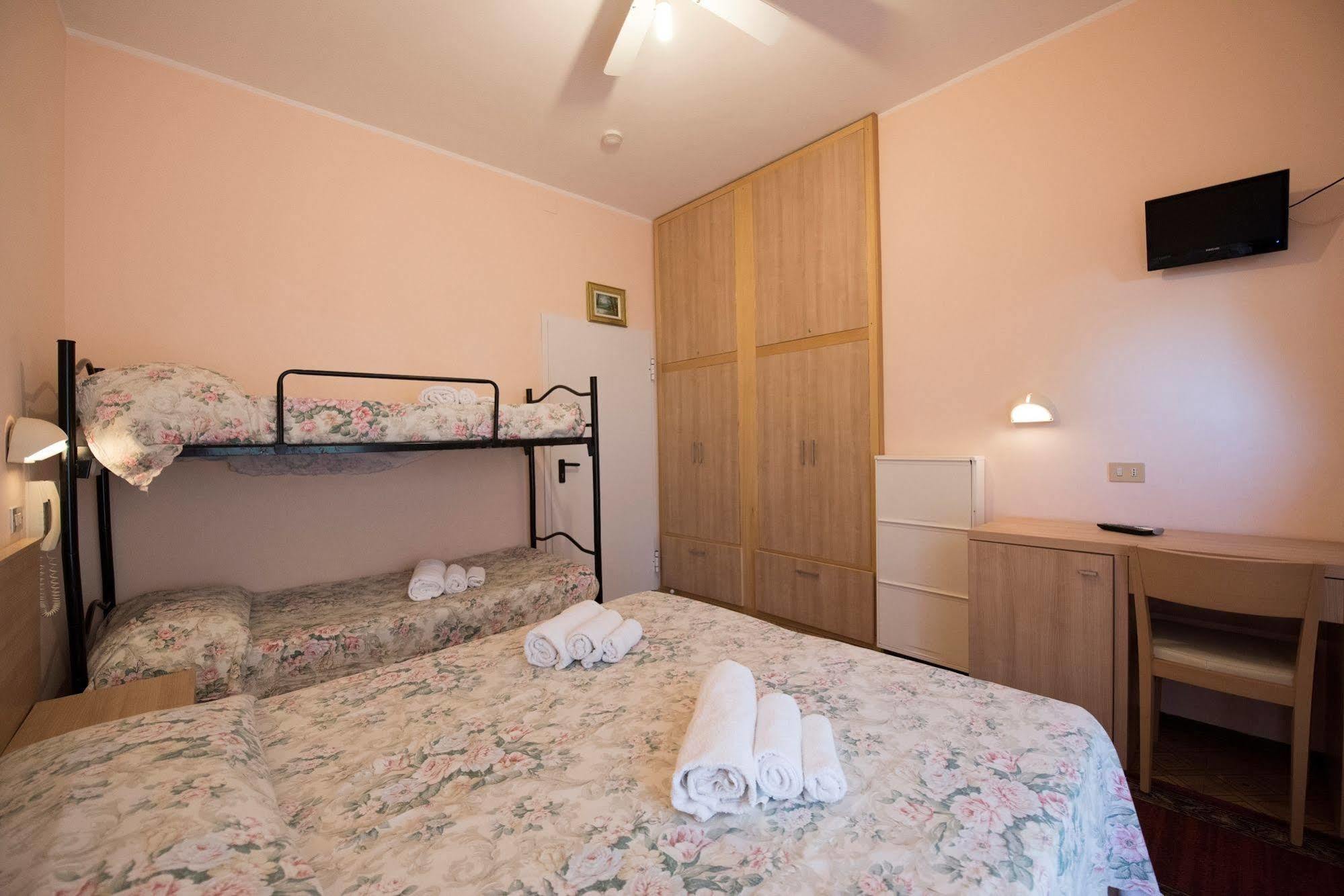 Hotel Settebello B&B تْشيزيناتيكو المظهر الخارجي الصورة