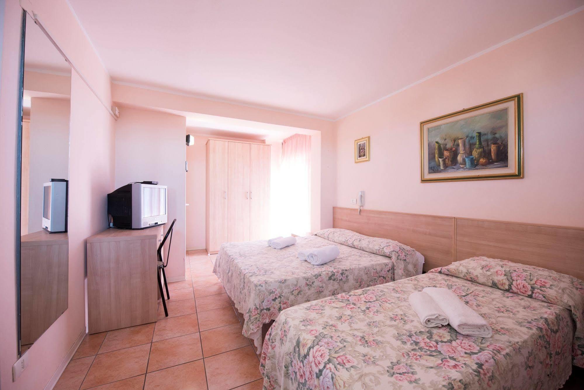 Hotel Settebello B&B تْشيزيناتيكو المظهر الخارجي الصورة